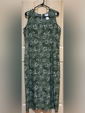 Green Floral Dress with White Blossoms, Size L